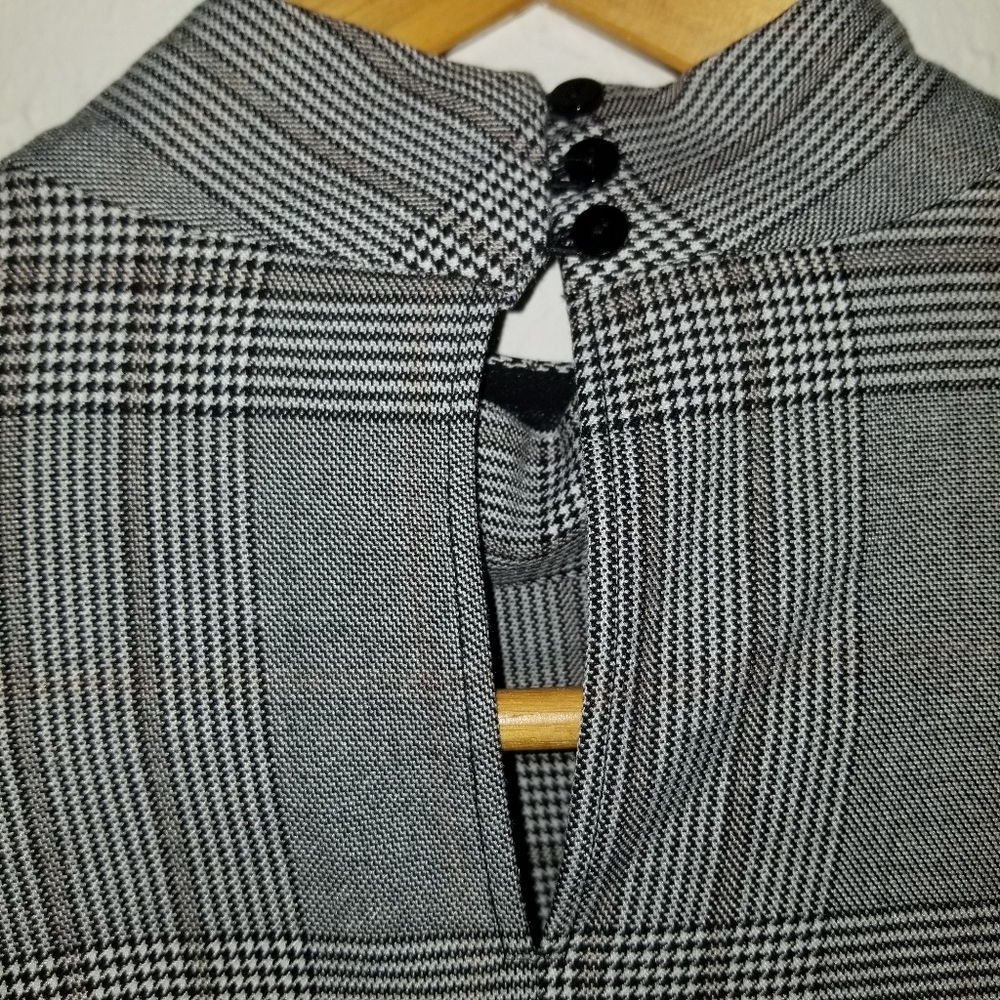 Zara Basic Checked Wrap Top Collection Size Small - image 6